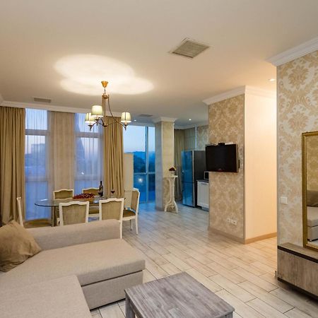 Apartment In The City Of 트빌리시 외부 사진